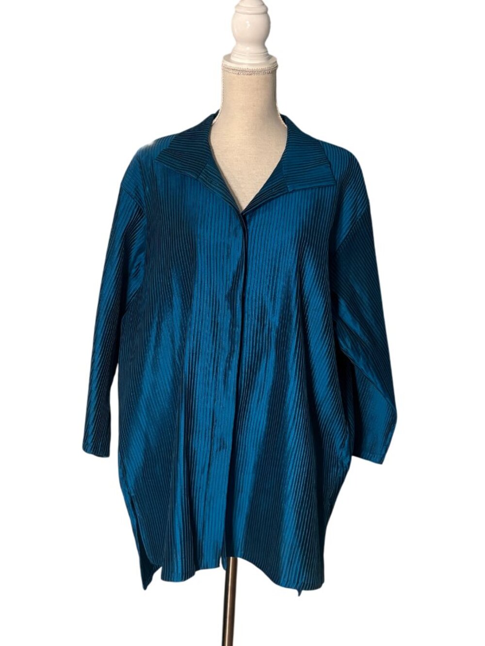KISS OF THE WOLF Silk Jacket M medium teal blue Hand-Painted Art to Wear Blazer